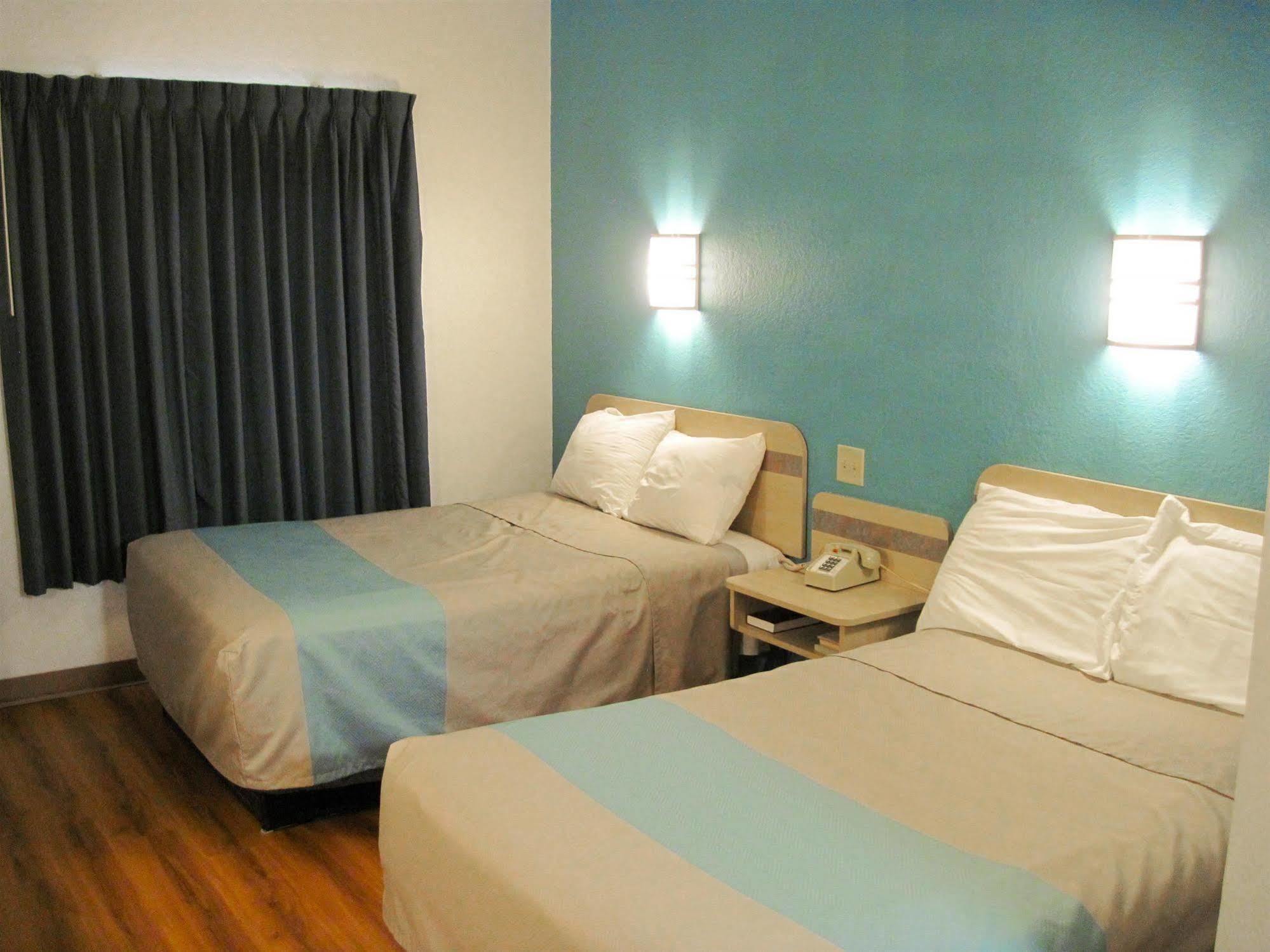 Motel 6-Avoca, Ia Zewnętrze zdjęcie